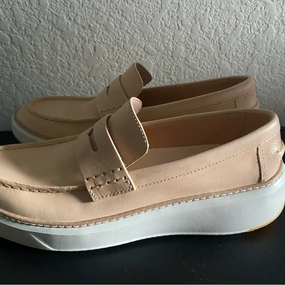Cole Haan GrandPrø Topspin Vachetta Leather Barley Beige Ivory Penny Loafer 7M
